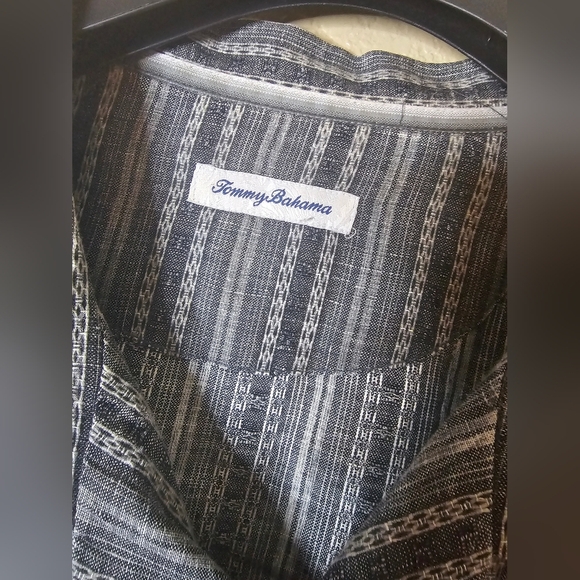 TOMMY BAHAMA Camp Shirt 3XL Men’s fabric gray Short Sleeve Hawaiian Aloha - Picture 2 of 7